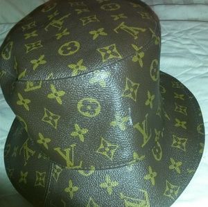 Leather Louis Vuitton Fedora